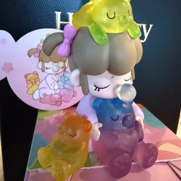 Nanci Sweet Time Series Cover Girl HUG - Picture 5 of 8